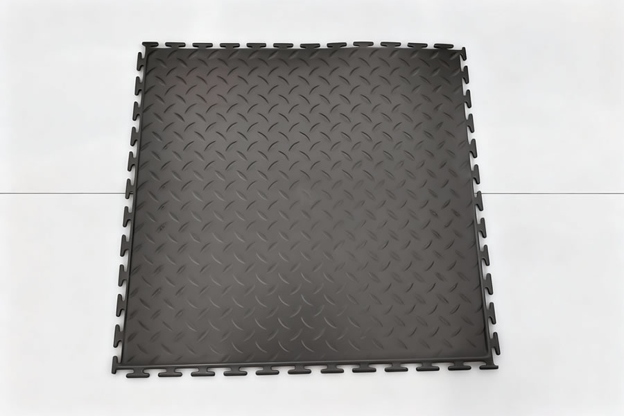 GP Mold: Home/Industrial floor mat injection molds, PVC/PP anti-slip and drainage plastic molds, China custom injection mold manufacturer.